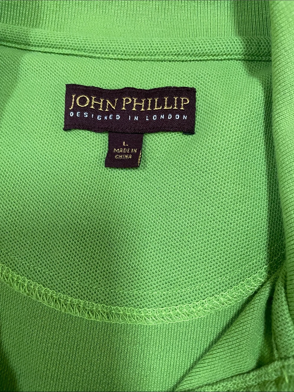 Men’s Shorts in Bright Green